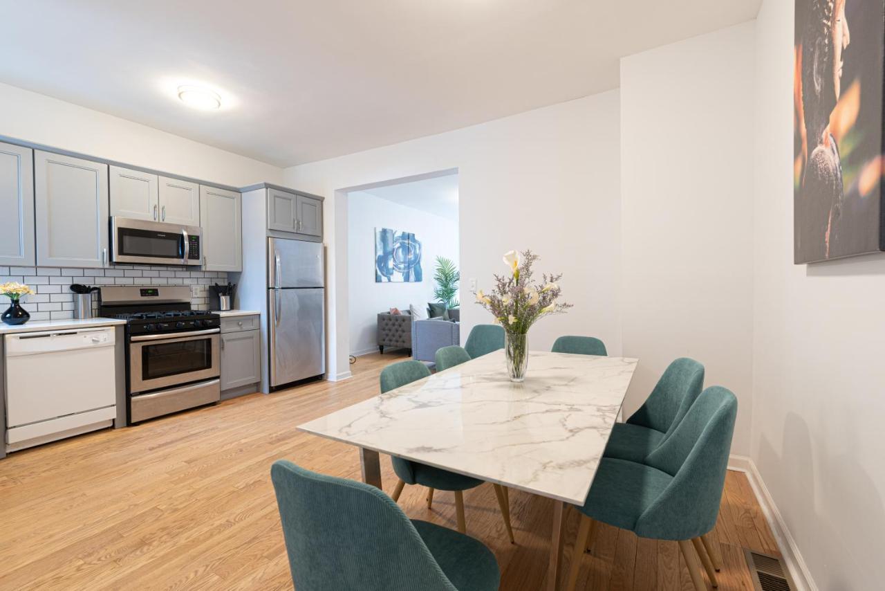 저지시티 Tranquil Town House With Parking And Laundry - Just 25 Minutes To Time Square! 빌라 외부 사진